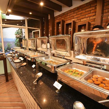 Hotel Jampa Kathmandu Exteriör bild
