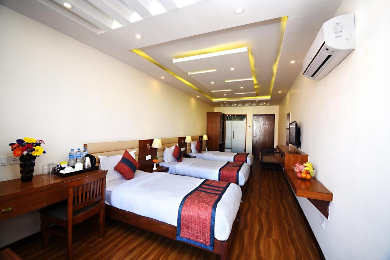 Hotel Jampa Kathmandu Exteriör bild