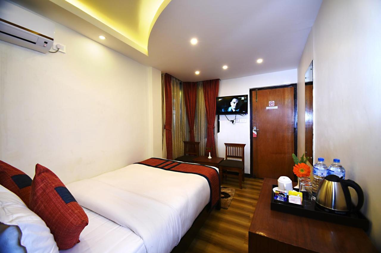 Hotel Jampa Kathmandu Exteriör bild